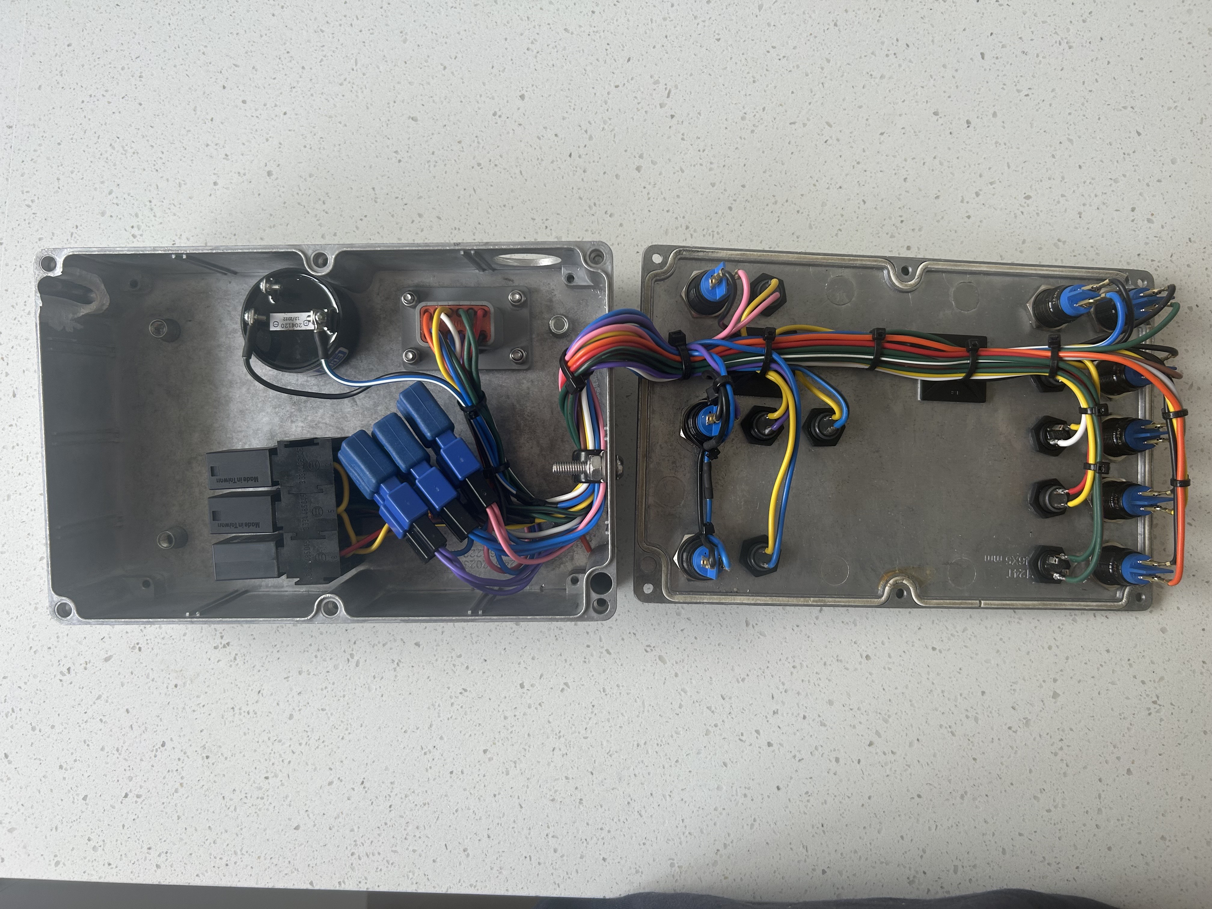 Heavy equipment electrical wiring and control system installation Auckland